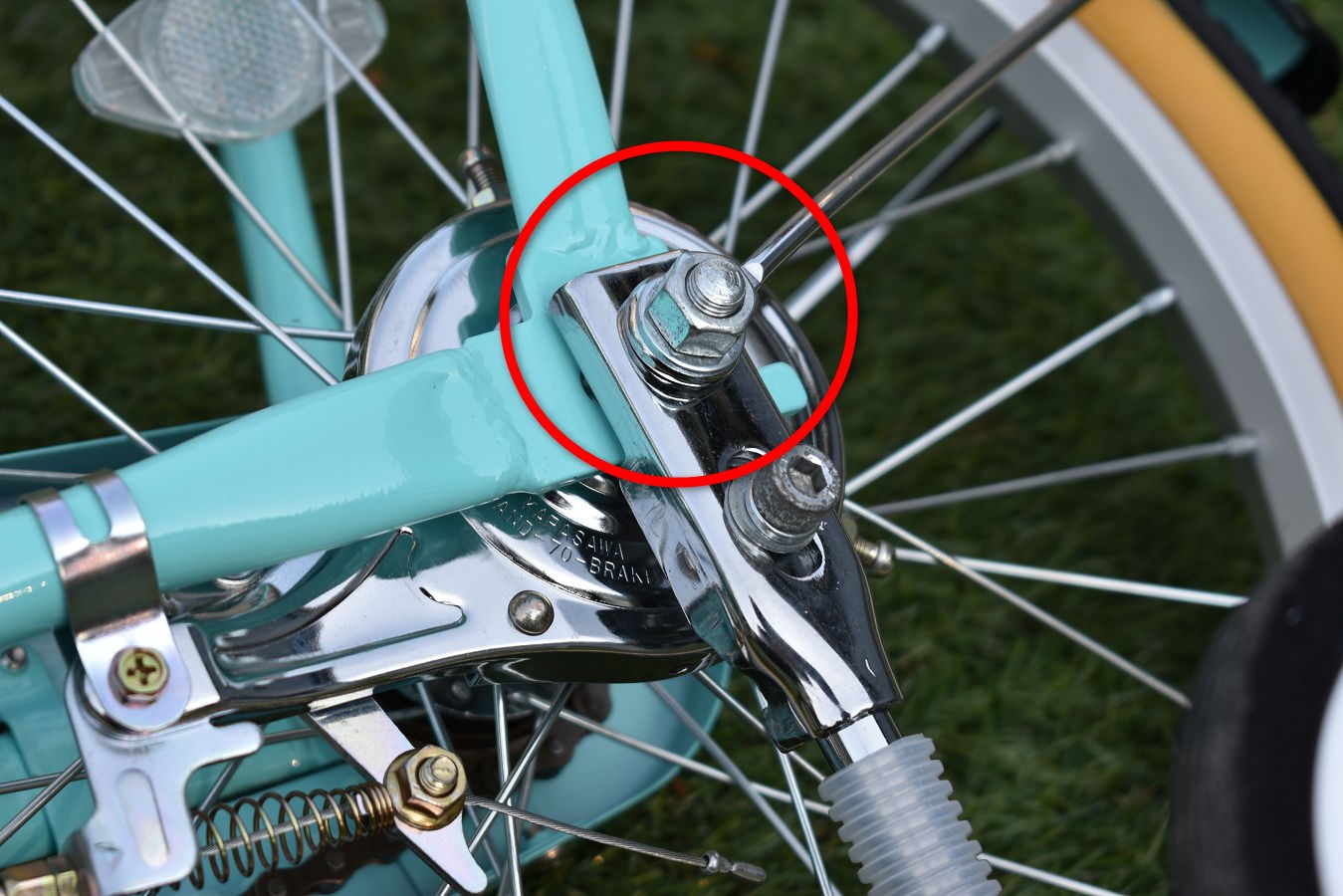 自転車 補助 輪 付け方